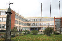 Padalyti pirmieji regiono milijonai Padalyti pirmieji regiono milijonai