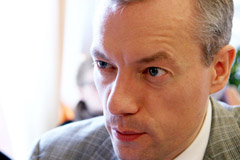 Jungtinėje Karalystėje išeivių bendruomenė keičiasi Jungtinėje Karalystėje išeivių bendruomenė keičiasi