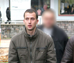 Tragedijos mįslė: apgalvota tėvažudystė, ligonio išpuolis? Tragedijos mįslė: apgalvota tėvažudystė, ligonio išpuolis?