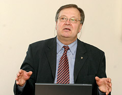 Darbuotojų migracija jaunina senstančią Europą Darbuotojų migracija jaunina senstančią Europą