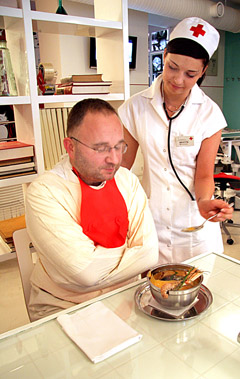 Ekstremalių pojūčių restoranas primena kliniką Ekstremalių pojūčių restoranas primena kliniką