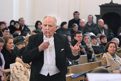 Maestro Saulius Sondeckis dalijo muzikos džiaugsmą Maestro Saulius Sondeckis dalijo muzikos džiaugsmą