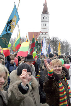 Daugiau šventės, daugiau tiesos Daugiau šventės, daugiau tiesos