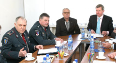 Krizė policijoje „kerpa“ ir per degalus Krizė policijoje „kerpa“ ir per degalus