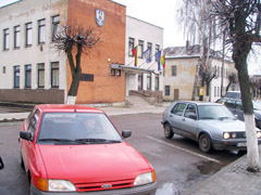 Žmonės protestuoja prieš seniūnijų sujungimą Žmonės protestuoja prieš seniūnijų sujungimą