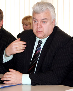 Politikai nenori būti „truputį kalti“ Politikai nenori būti „truputį kalti“