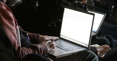 Sukčiai „ima“ internetinę bankininkystę Sukčiai „ima“ internetinę bankininkystę