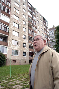 Daugiabučių renovacija stringa bankuose Daugiabučių renovacija stringa bankuose
