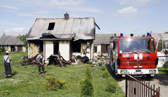 Ugnis prarijo viską Ugnis prarijo viską