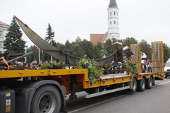 Šiaulių šventei — kardų kardas Šiaulių šventei — kardų kardas