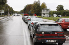 Geležinkelininkai vairuotojus pavertė įkaitais Geležinkelininkai vairuotojus pavertė įkaitais