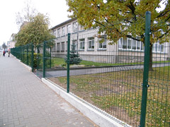Auksinė vaikų darželio tvora Auksinė vaikų darželio tvora