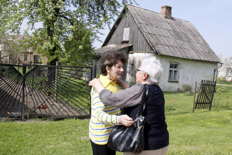 Dukros sužinojo tėvo istoriją Dukros sužinojo tėvo istoriją