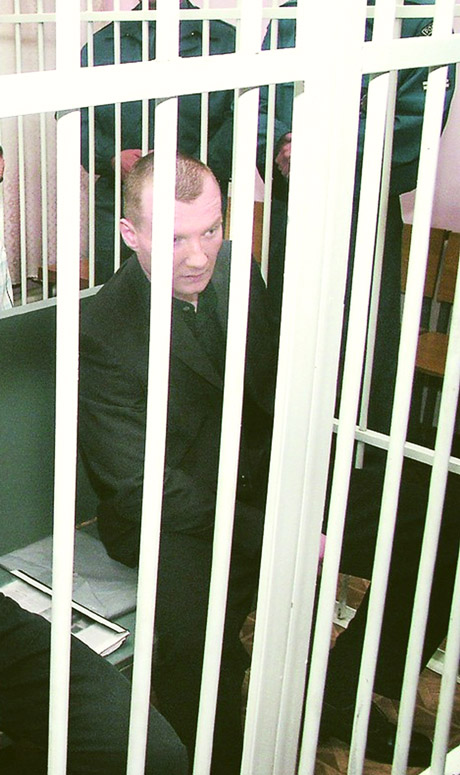 Po 13 metų kalėjimo grįžta į Šiaulius Po 13 metų kalėjimo grįžta į Šiaulius