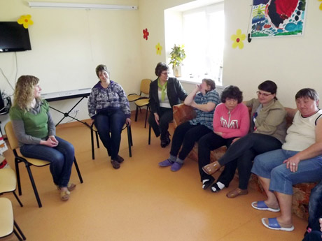 Neįgalieji sveikųjų prašo juos laikyti savais Neįgalieji sveikųjų prašo juos laikyti savais