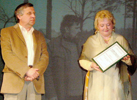 Jono Avyžiaus premija iškeliavo Romualdui Granauskui Jono Avyžiaus premija iškeliavo Romualdui Granauskui
