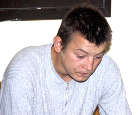Žmogžudystės šešėlis krenta ant sugėrovų Žmogžudystės šešėlis krenta ant sugėrovų