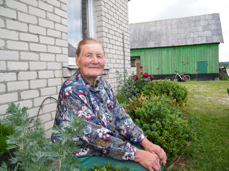 Sodybą puošia povai ir pentardos Sodybą puošia povai ir pentardos