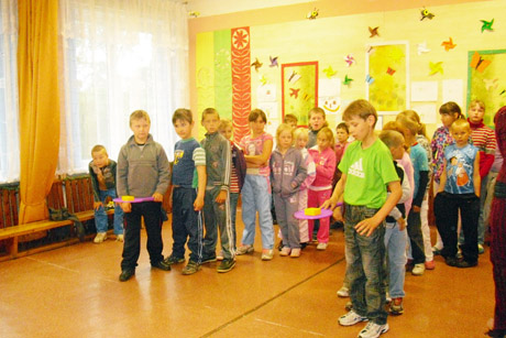 Vaikai sportavo ir bendravo Vaikai sportavo ir bendravo