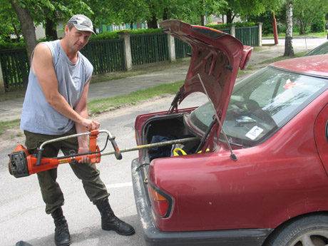 Vyras uždarė Darbo biržos duris Vyras uždarė Darbo biržos duris