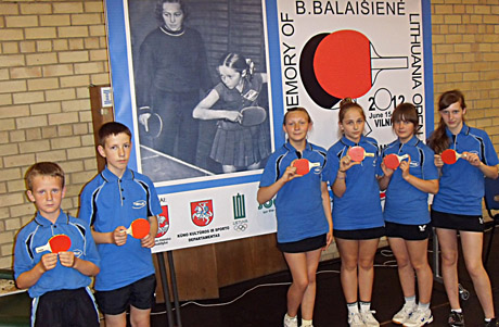 Stalo tenisininkai debiutavo čempionate Stalo tenisininkai debiutavo čempionate