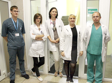 Jaunieji gydytojai norėtų dirbti Lietuvoje Jaunieji gydytojai norėtų dirbti Lietuvoje