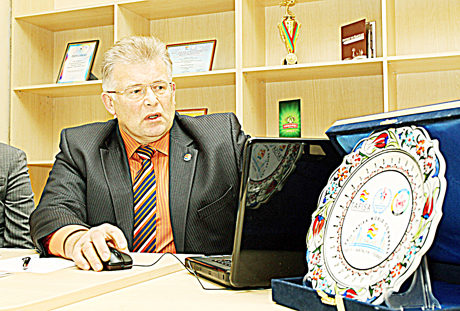 Ponai, atlyginkite už darbą! Ponai, atlyginkite už darbą!