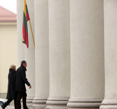 Pralaimėję kandidatai į Seimą nebesiveržia Pralaimėję kandidatai į Seimą nebesiveržia