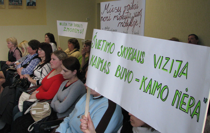 Ministrai dingsta, pažadai – neįvykdyti Ministrai dingsta, pažadai – neįvykdyti