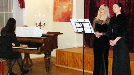 Kelmės dvare atgaivinta miestiečių bendravimo tradicija Kelmės dvare atgaivinta miestiečių bendravimo tradicija