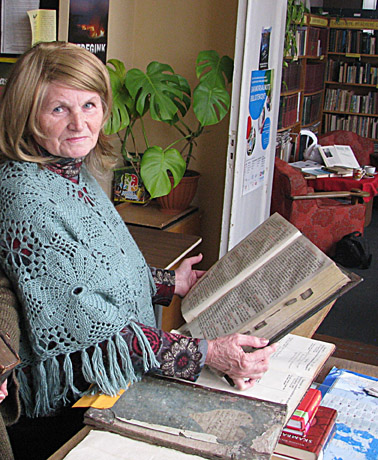 Bibliotekininkė lankysis buvusioje darbovietėje Bibliotekininkė lankysis buvusioje darbovietėje