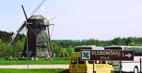 Kelio rekonstrukcija – krašto kultūrai ir verslui