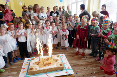 Atsinaujinęs „Vyturėlis“ šventė gimtadienį Atsinaujinęs „Vyturėlis“ šventė gimtadienį