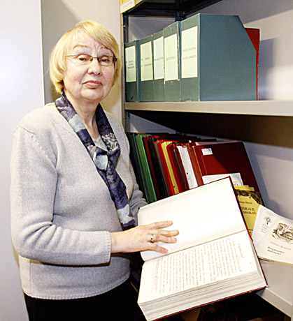 Bibliotekai padovanotas kraštotyrininko Juozo Šliavo archyvas Bibliotekai padovanotas kraštotyrininko Juozo Šliavo archyvas