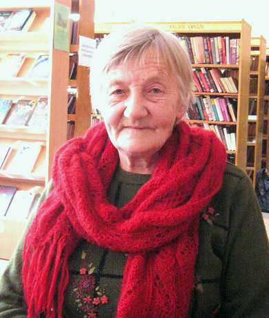 Buvusi bibliotekininkė darbus tęs be atlygio Buvusi bibliotekininkė darbus tęs be atlygio