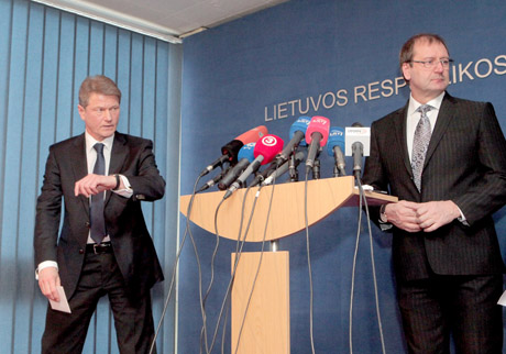 Išskirtinės partijų jungtuvės Išskirtinės partijų jungtuvės