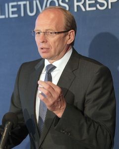 Arklienos aptikta „Maxima“, „Rimi“ ir „Norfos“ pardavinėtuose konservuose (papildyta 15:36) Arklienos aptikta „Maxima“, „Rimi“ ir „Norfos“ pardavinėtuose konservuose (papildyta 15:36)