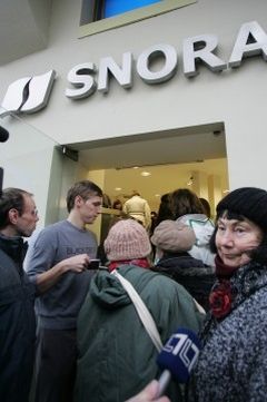 Ūkio bankas perrašytas, „Snoras“ jau nurašytas Ūkio bankas perrašytas, „Snoras“ jau nurašytas