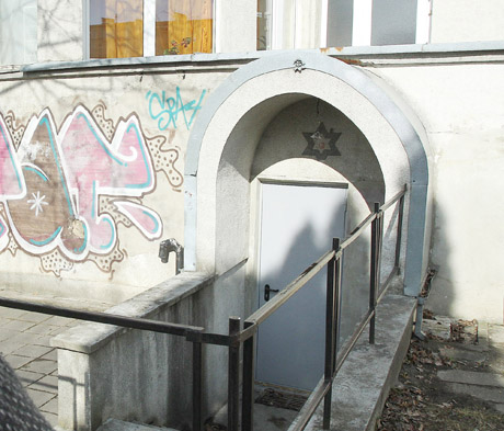 Chuliganų išpuolis prieš žydų bendruomenę Chuliganų išpuolis prieš žydų bendruomenę