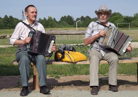 Apskrities kolektyvų dainos skambėjo Žagarėje Apskrities kolektyvų dainos skambėjo Žagarėje
