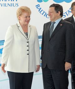 Tarnystė ES prasideda Tarnystė ES prasideda
