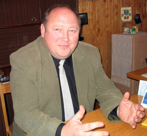 Aplinkkelis ir sutvarkyta gatvė Tytuvėnuose sulaukia tik pagyrų Aplinkkelis ir sutvarkyta gatvė Tytuvėnuose sulaukia tik pagyrų