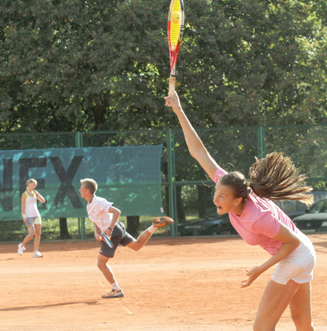 Teniso turnyre triumfavo svečiai Teniso turnyre triumfavo svečiai