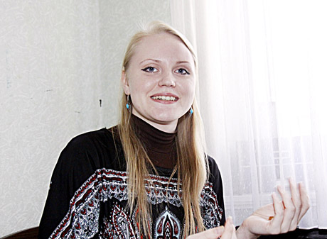 Chna piešiniuose menininkė atrado pašaukimą Chna piešiniuose menininkė atrado pašaukimą