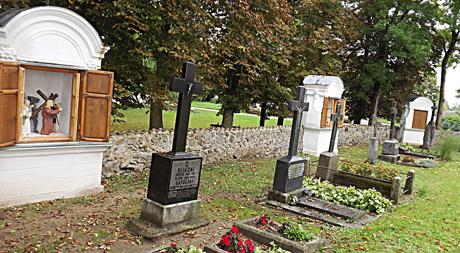 \"Stacijų\" skulptūrėlės sugrįžo į Skaistgirį \"Stacijų\" skulptūrėlės sugrįžo į Skaistgirį