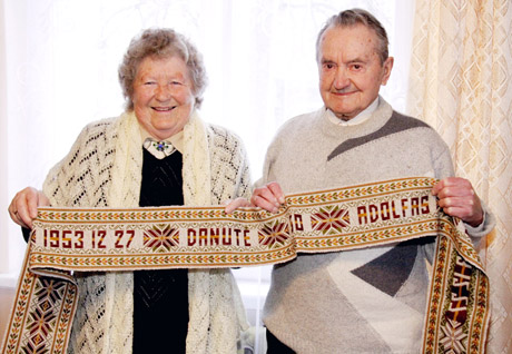 Deimantiniai sutuoktiniai gyveno be nekalbadienių Deimantiniai sutuoktiniai gyveno be nekalbadienių