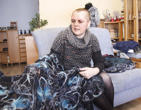 Tapytoja siūlais kuria unikalius voratinklius Tapytoja siūlais kuria unikalius voratinklius