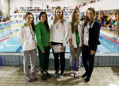 Apdovanotos plaukimo meistrės Apdovanotos plaukimo meistrės