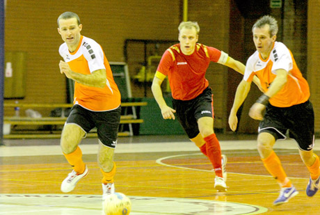 Pirmauja Radviliškio „Lokomotyvas“ Pirmauja Radviliškio „Lokomotyvas“