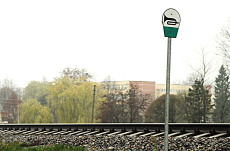 Triukšmadarius tramdys griežčiau Triukšmadarius tramdys griežčiau